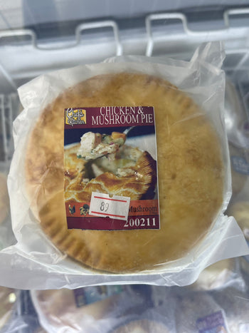 Chicken and mushroom pie