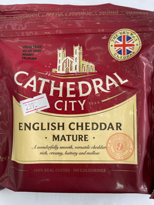 English cheddar mature cheese