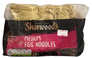 Sharwoods medium egg noodles