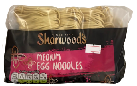 Sharwoods medium egg noodles